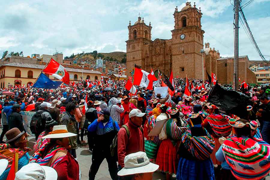 Elecciones en territorios heridos: representación y liderazgo político en el sur andino